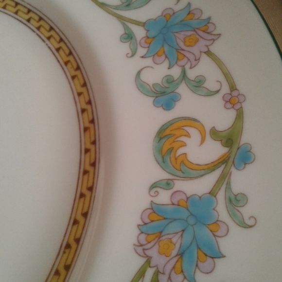 Set of 6 Vintage Wedgewood Luncheon Plates 9" - Picture 4 of 6